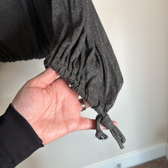 Bryn Walker Gray Tie Up Blouse Size Large - Picture 4 of 6